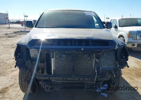 2020 Toyota Tundra 4Wd Sr5 z USA, uszkodzony, nr VIN 5TFDY5F11LX953092